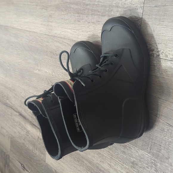 Hunter Lace-Up Rainboots - Picture 2 of 7